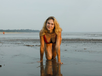 Sofia Orlova - On Gryaznyy Beach (Zishy)