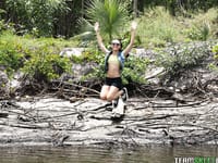 Holly Hendrix - Exxxtra Small