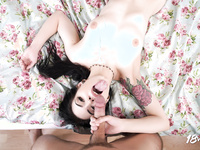Anna de Ville - 18 VR