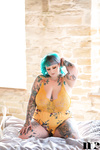 Galda Lou - Nothing But Curves