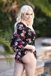 Kenzie Taylor - She Loves Black