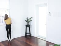 Alicia Williams - Exxxtra Small