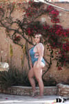 Sara Willis - Nothing But Curves