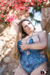 Sara Willis - Nothing But Curves