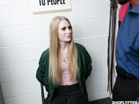 Emma Starletto - Shoplyfter
