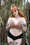 Lydz - Nothing But Curves