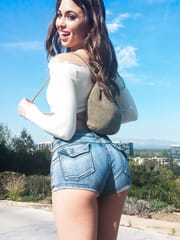 Riley Reid, Janet Mason - Stepmom Videos
