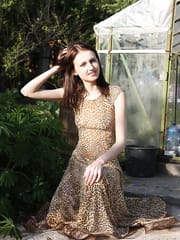 Emma - Stunning 18