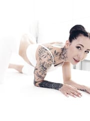 Esluna - Massage Rooms