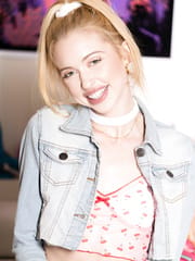 Chloe Cherry: Orgasmic Anal Hookup