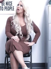 Alura Jenson - Shoplyfter Mylf