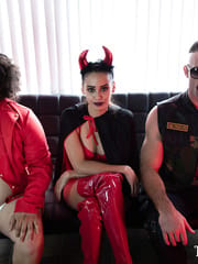 Andreina Deluxe - Tough Love X