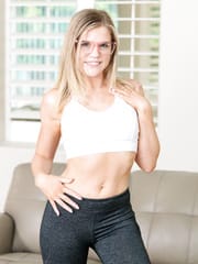 Nikki Sweet - Fit 18