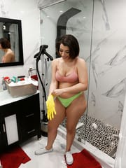 Valentina Jewels - My Dirty Maid
