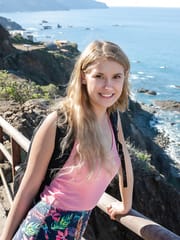 Alisha - Femjoy