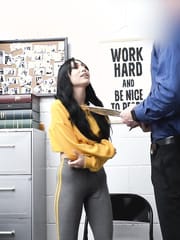 Judy Jolie - Shoplyfter