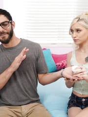 Kiara Cole - Big Dicks Tiny Chicks 4