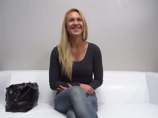 Casting Czech Fuck Me so hart, wie Sie können