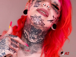 Partie 10 - Face Tat Mami Interview Post Tattoos