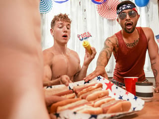 El cuatro de julio a la gay porno - Finn Harding y Felix Fox