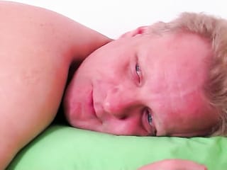 Client Seduce Unshaved Masseuse To Fuck In Massage Parlour