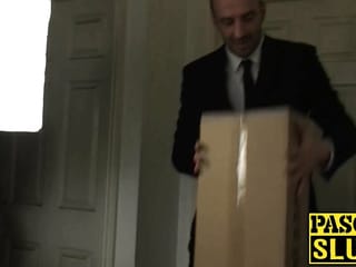 Sub culo extremadamente sexy destruido en bdsm trío