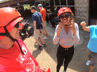 La tournée buggy ATV avec sa petite amie thaïlandaise les a fait baiser à la maison après