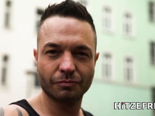 La bionda tedesca Gabi dà uno spettacolo personale al signor Wagner