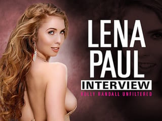 Lena Paul fala com Holly Randall sobre galos robóticos e muito mais!