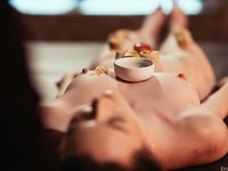 Es ist Sushi- und Pussy-Zeit – Mike Mancini, Michelle Anthony