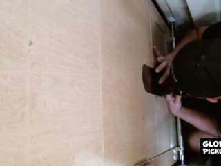 Cara branco excêntrico chupa buraco de glória negro foda pau descontroladamente