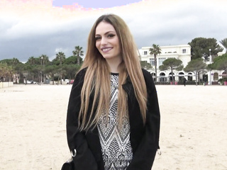 Clara, 18 years old, student in aesthetics in Toulon!