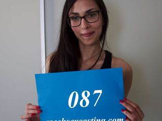 Ashely Ocean bei ihrem ersten Pornocasting
