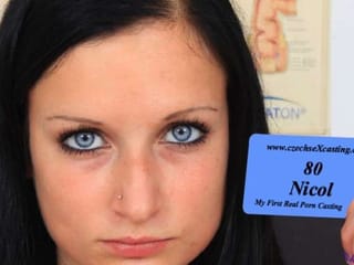 El primer casting porno de Nicol