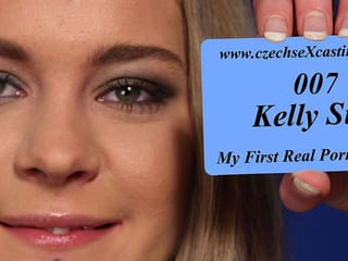 El primer casting porno real de Kelly