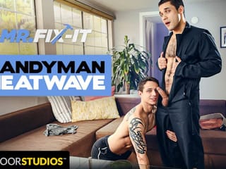 ''Ты уверен, что нет ничего другого, чем я могу помочь?'' - NextDoorStudios