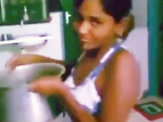 I Fucked Meine indische Tochter in der Küche