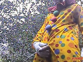 FleshPotFilms: Hans Berlins Domineering Encounter With Mischievous Clown Barney