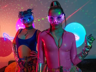 Buitenaardse Babe Aubree & Jewelz: Vul me bij!