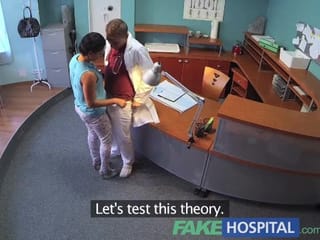 Доктор трахает медсестру и пациента