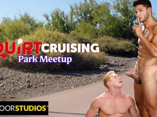 NEXT DOOR STUDIOS - Massive Cocks Clash - Muscle Vincent Grey & Hink Grayson Col