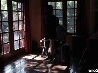 Lana Rhoades faz amor com seu namorado