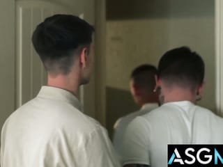 DISRUPTIVE FILMS - The Hive Pt 4 - Guided Meditation Turns To Gay Orgy At Twiste