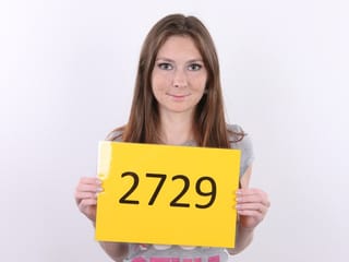 TSCHECHISCHE CASTING - ERSTAUNLICH TIGHT TWAT VON LUCIE (2729)