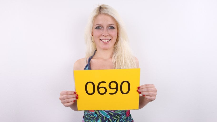 Real czech amateur Sandra at the first casting